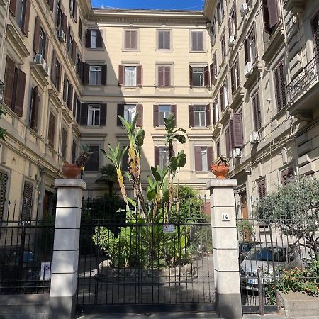 Gramsci 16 Hotel Napoli Ngoại thất bức ảnh