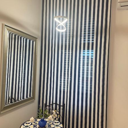 Gramsci 16 Hotel Napoli Ngoại thất bức ảnh